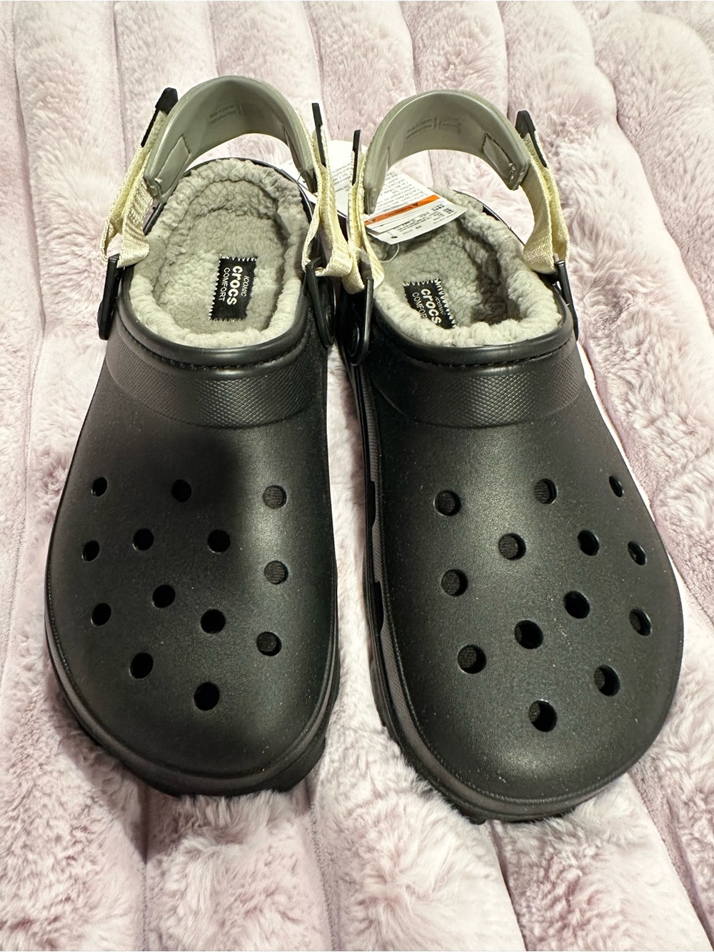CROCS M 10 W 12 ALL TERRAIN Black Classic Lined Clog with GREY Cream Strap - Picture 5 of 8